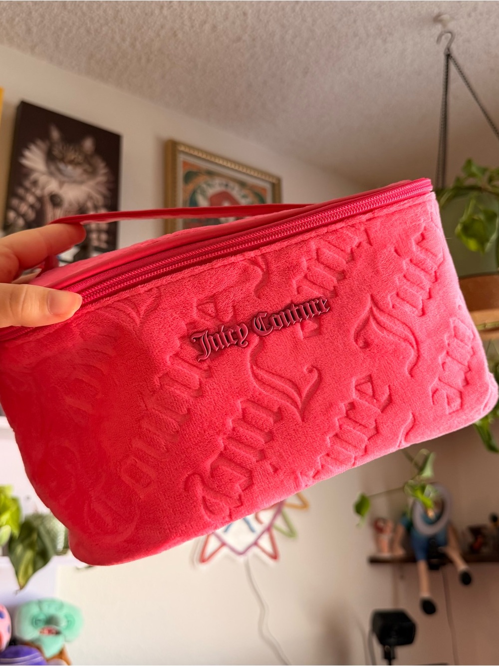 Juicy couture crushed velvet cosmetic makeup travel bag